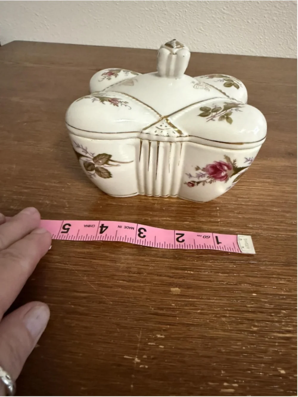 Vintage Bond Ware L&M Porcelain Trinket Box Floral & Gold Trim Japan Vanity Jar